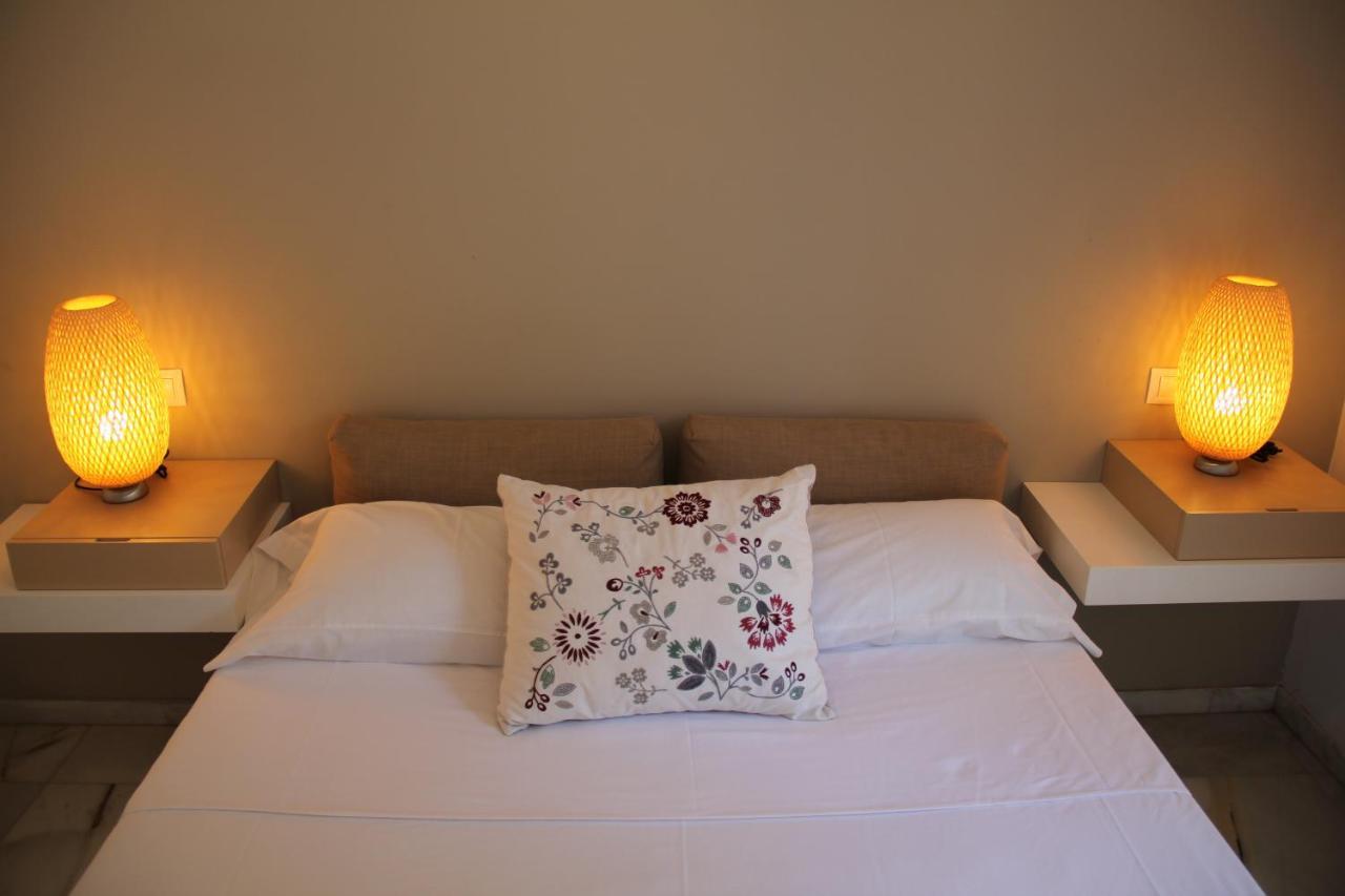 Apartamento Huerta La Reina Cordoba Exterior photo