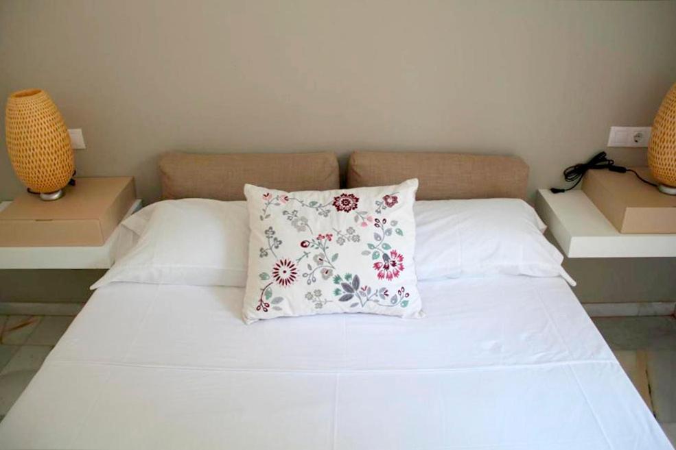 Apartamento Huerta La Reina Cordoba Exterior photo